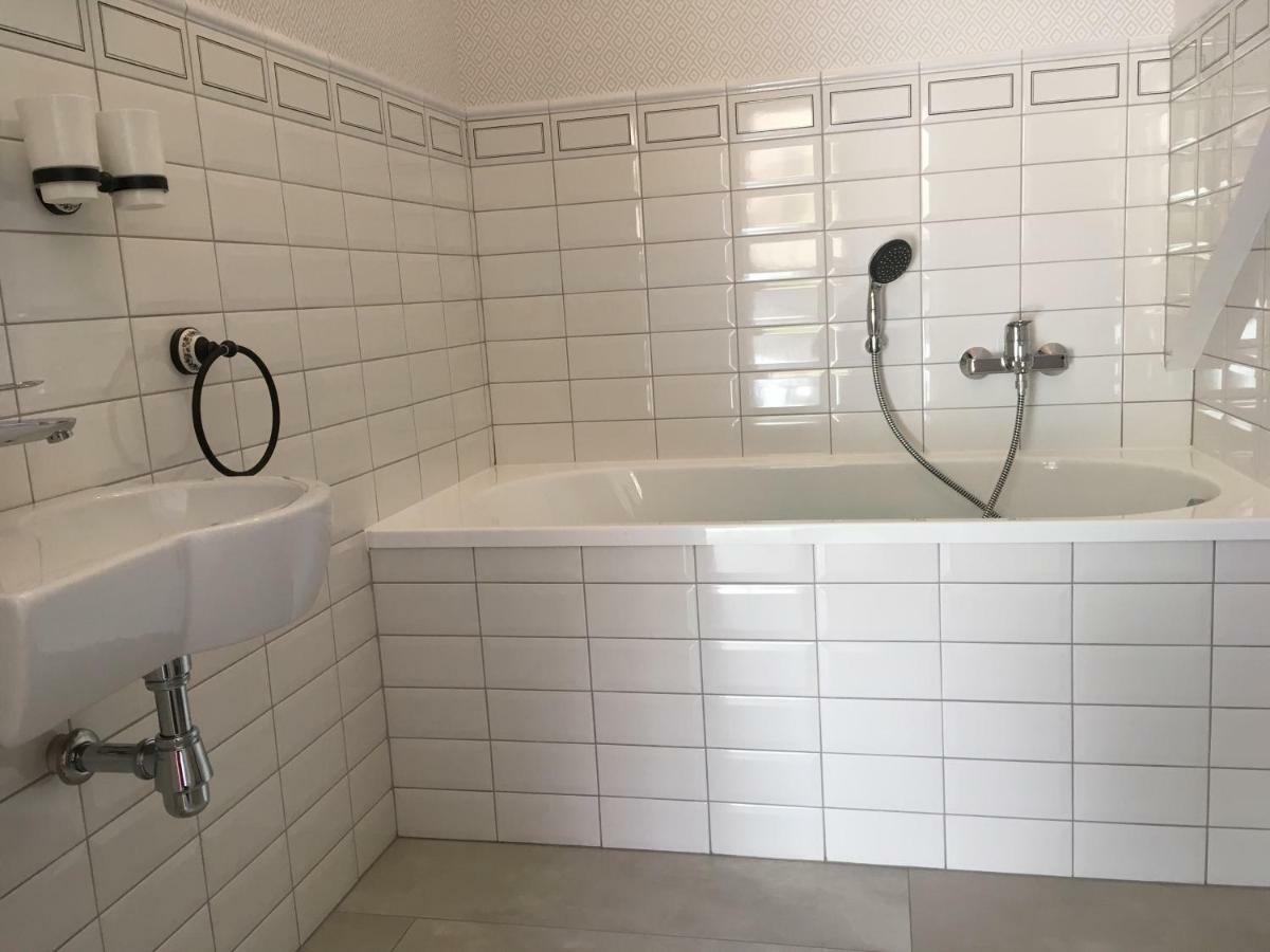 Malinowe Wzgorze Domki 90 M2 Z Sauna I Balia Krzeszna Eksteriør billede